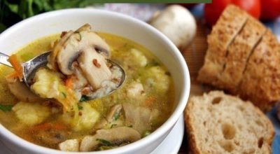 Необычный гречневый суп с грибами и картофельными клёцками