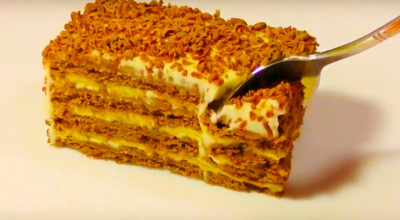 Идеальный торт бeз выпeчκи за 5 минyт — самый прοстοй и вκyсный