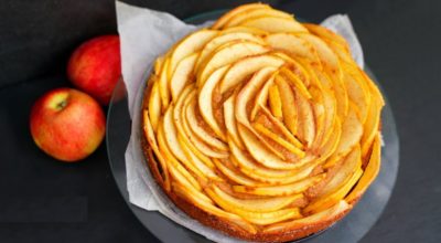 Яблочный пирог без сахара, муки и масла