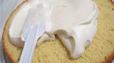 Секрет густого крема из сметаны (без загустителей для торта)