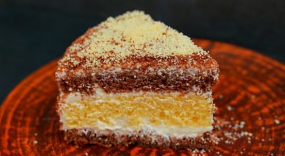 Торт «Сметанник» – самый простой и очень вкусный домашний торт